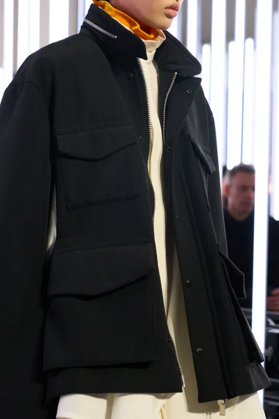 Look 57